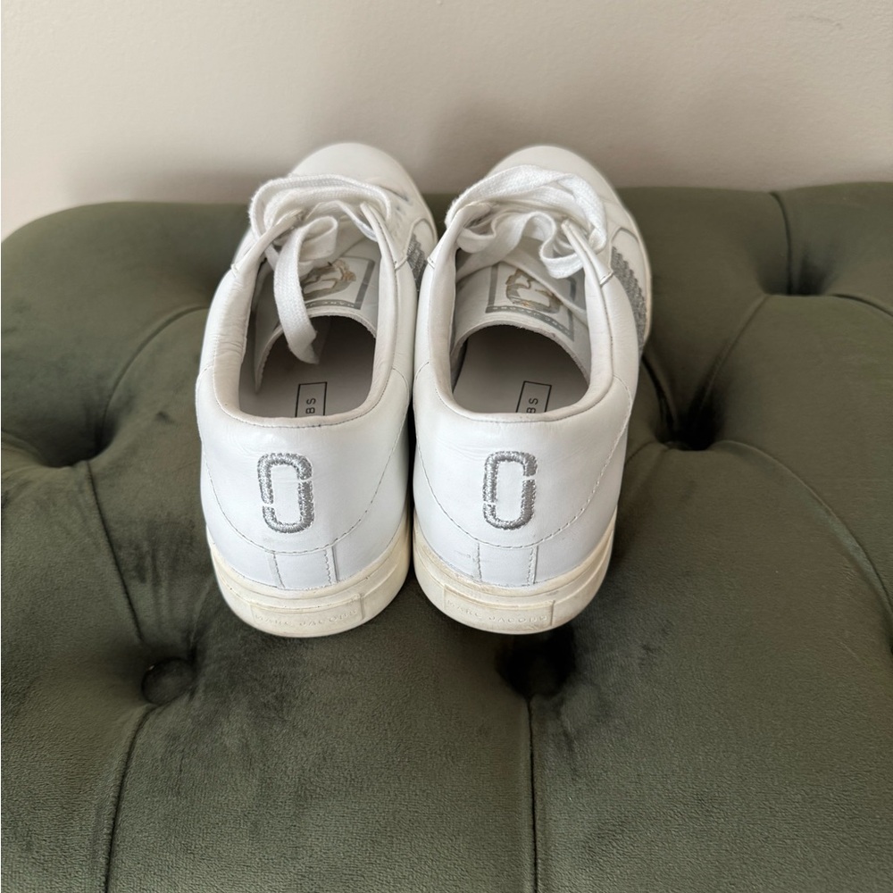 Mark Jacob Snickers Great Condition - image 2